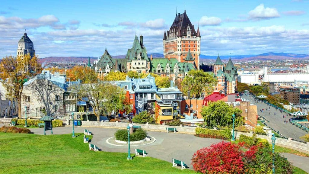 Quebec City skyline - buy weed online in Quebec with Bud Cargo